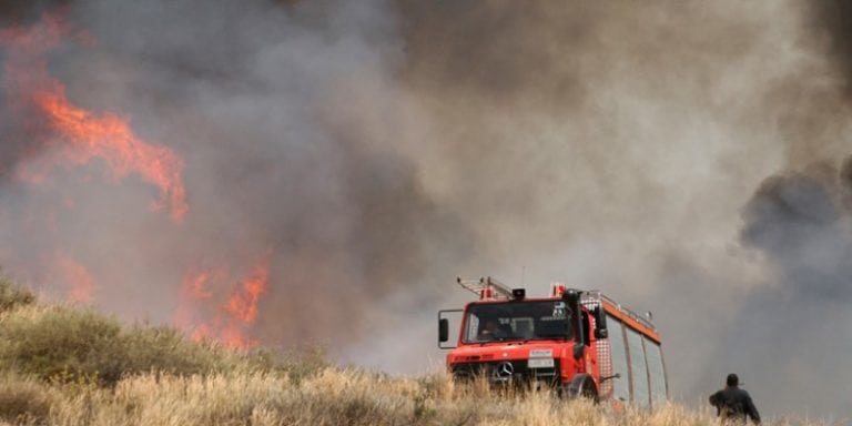 Λαϊκή Συσπείρωση: Γενικόλογες υποσχέσεις και καμία δέσμευση για τους πυρόπληκτους της ορεινής Κορινθίας