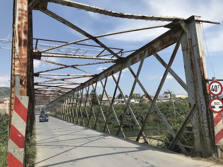 Προσφορά δωρεάν μελέτης για τη γέφυρα στη Σκάλα