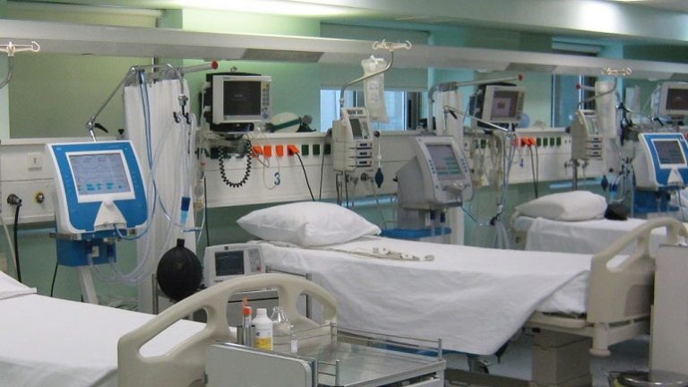 Το ΠεΣυΠ ομόφωνα ζητά να μην απολυθεί κανένας συμβασιούχος στα Δημόσια Νοσοκομεία στη Πελοπόννησο.