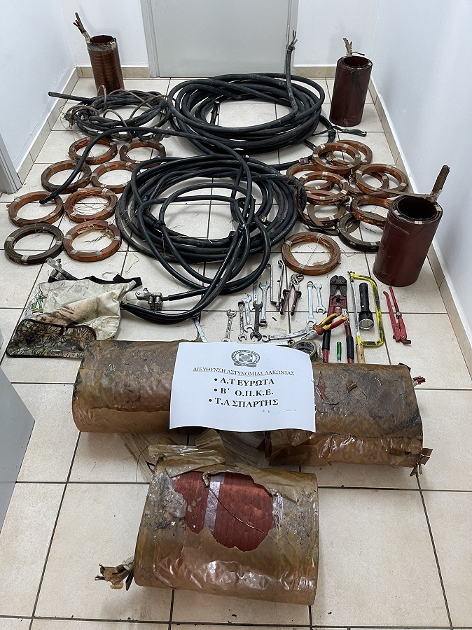 Λακωνία: Δύο άτομα είχαν ρημάξει γεωτρήσεις και μετασχηματιστές -Πάνω από 60.000€ η λεία