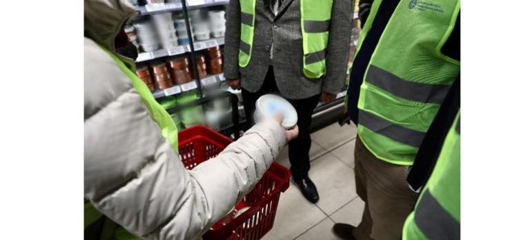 Συνεχίζονται οι σαρωτικοί έλεγχοι σε supermarkets και πύλες εισόδου της χώρας