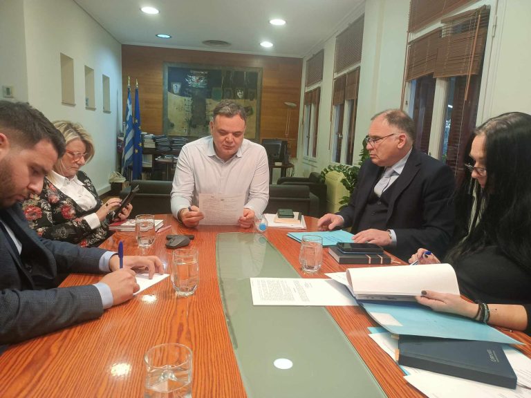 Κρητικός: Προτεραιότητα το Γεφύρι Ξηροκαμπίου και οι ανασκαφές στον Άγιο Βασίλειο