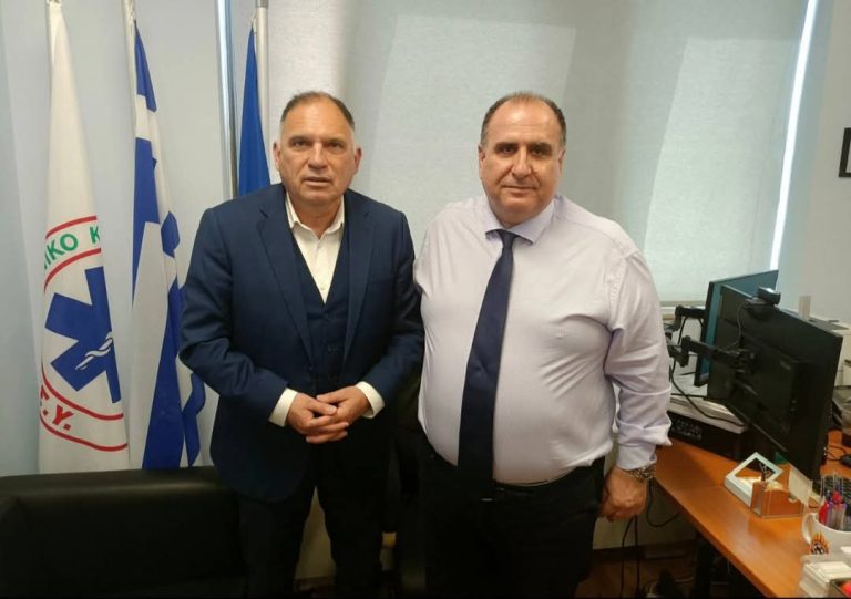 Παρεμβάσεις Κρητικού για την ενίσχυση του ΕΚΑΒ στη Λακωνία και συμμετοχή στη βράβευση των εθελοντών αιμοδοτών στη Βουλή