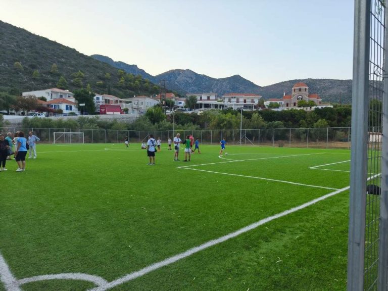 Εγκαίνια γηπέδων μπάσκετ και ποδοσφαίρου στο Κυπαρίσσι