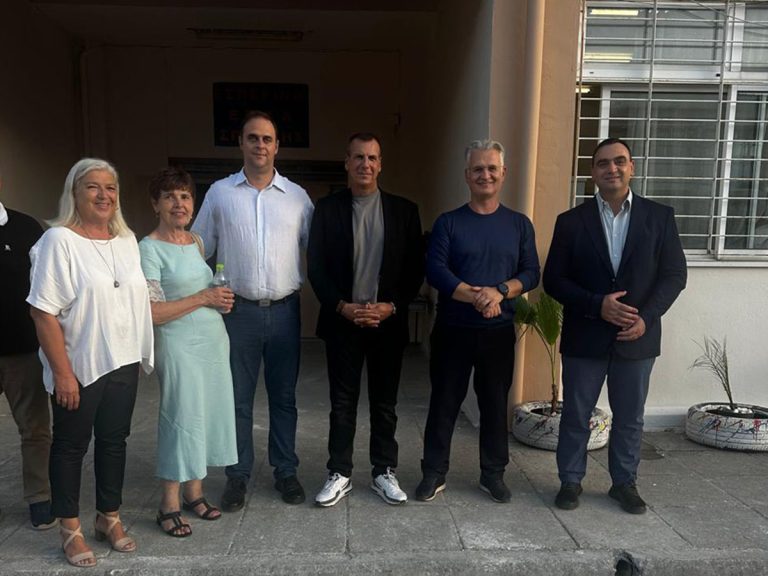 Παρουσία Πτωχού, Βερούτη και Τζινάκου ο αγιασμός στο Εσπερινό ΕΠΑΛ Σπάρτης