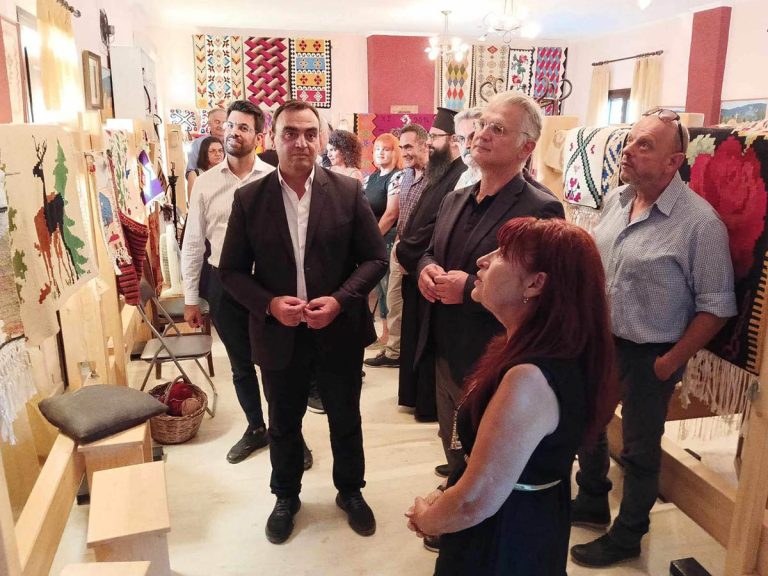 Τελετή απονομής βεβαιώσεων για την Υφαντική Τέχνη στο Γεράκι