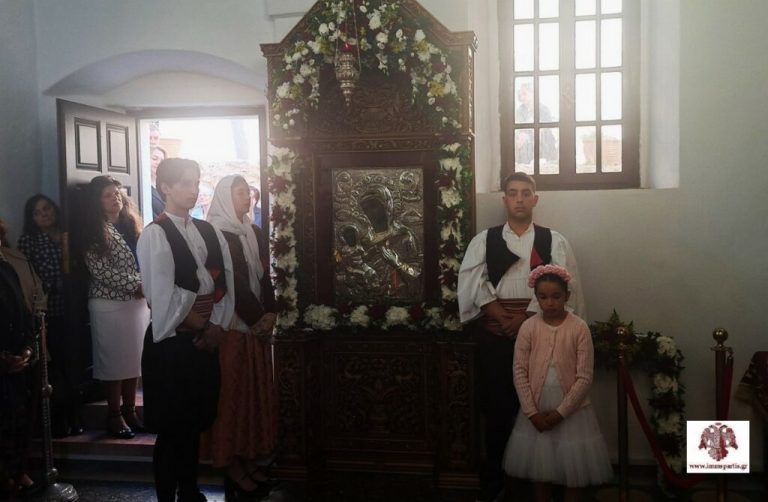 Θρησκευτική κατάνυξη και λαμπρότητα στη Μονεμβάσια για την Παναγία Χρυσαφίτισσα