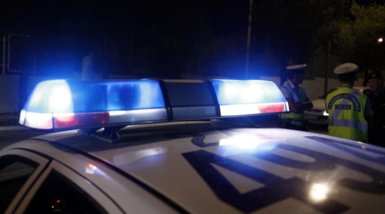 Δύο συλλήψεις στη Λακωνία για κλοπή μεταλλικής πόρτας και κατοχή κάνναβης σε μορφή ελαίου